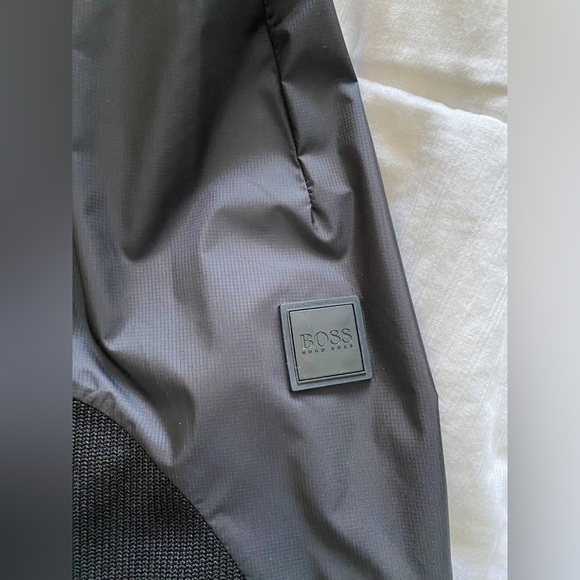 NWOT Hugo Boss Lightweight Jacket Medium - Picture 4 of 6